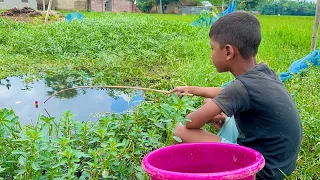 Best Fishing Video || The fun of fishing with a hook in the village Field canal is different