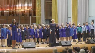 Первое выступление Полины в Белгосфилармонии. Funny Family Minsk. Весёлая семья Минск