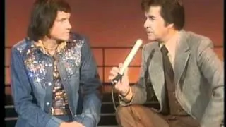 Dick Clark Interviews David Gates - American Bandstand 1978