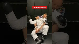 The Executioner | NASTY Spine Submission | WARNING: Dangerous!