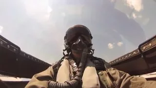 General Dynamics F-16 cockpit video