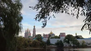 Москва, Новодевичий монастырь, район Хамовники, центр города, Фрунзенская набережная.