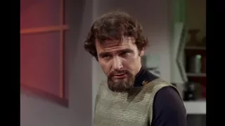 Klingon insults Enterprise in front of Scotty