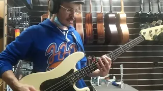 Peter Bjorn And John - Young Folks (bass cover)
