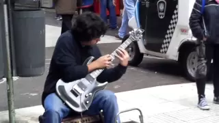 Amazing guitar performance in Buenos Aires streets
