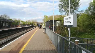 Non-stop GWR IET going through Tiverton Parkway station