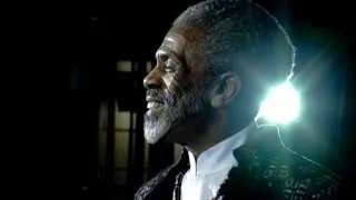 ANDRÉ DE SHIELDS: The WIZ sings "Believe in Yourself" (2013)