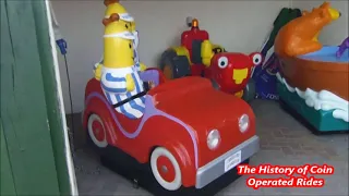 2000s Coin Operated Car Kiddie Ride - Bananas In Pyjamas