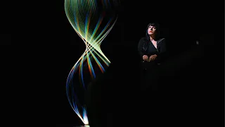 SpaceTime Helix by Michela Pelusio | A shape-shifting audiovisual Performance at Nxt Museum