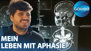 "Plötzlich sprechen alle eine Fremdsprache!" So lebt es sich mit Aphasie