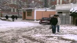 A1 Report - Korçë, akulli paralizon qytetarët 964 vetë, fraktura nga rrëshqitjet