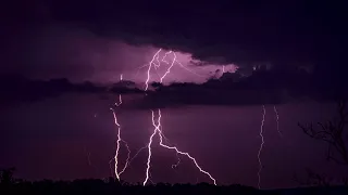 Barulho de Chuva Com Trovão