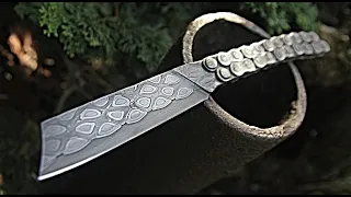 Knifemaking Forging a Razor From Old Chain