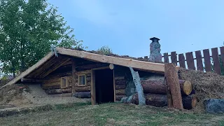 Building an Underground Bushcraft Survival Shelter | Warm Dugout