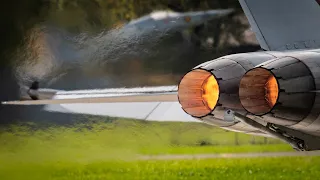 Spectacular F/A-18 Hornet Afterburner Take off in Wet Conditions [4K]