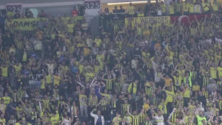 Fenerbahce fans one hour before Euroleague Final - Εurohoops