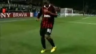 Ronaldinho Dance