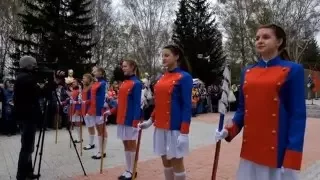 Городской парк 9 мая 2016 танец Идет солдат по городу (006)