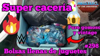 Bolsas llenas de #juguetes y carritos, super cacería de #hotwheels en tianguis de Ojocaliente No.238