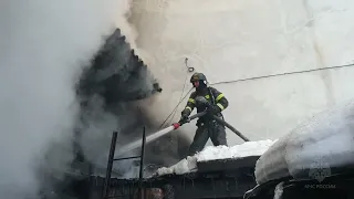 Пожар на улице Ударника город Иркутск