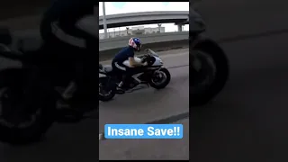 Guy handles speed wobble like a boss! Credit: Asad #motorcycle #sportbike #supersport #shorts #short