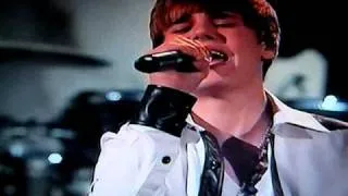 Justin Bieber - Pray - American Music Awards 2010