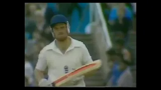 ENGLAND v WEST INDIES 3rd TEST MATCH DAY 5 OLD TRAFFORD JULY 15 1980 MIKE GATTING PETER WILLEY