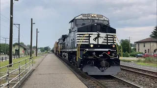 NS #4533 (Westbound Manifest) at Waterloo, IN (June 6, 2022)