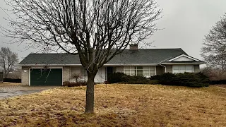 Incredible ABANDONED 1950’s Mid Century Home **UNTOUCHED FOR 70 YEARS**