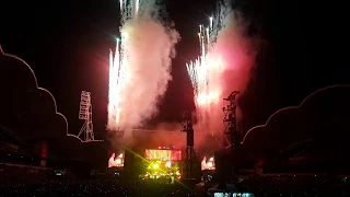 Live and Let Die - Paul McCartney Live Melbourne 2017 *FIREWORKS!* HD