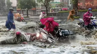 Bangkok is HIT! Floods hit the Capital of Thailand due to Heavy Rains and Thunderstorm.