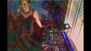 Paula oldschool psychedelic trance dj set @ Baú do Trance Live