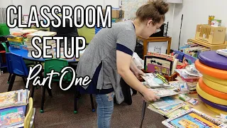 SETUP MY CLASSROOM WITH ME | ELEMENTARY ESL TEACHER | 2022-2023 SCHOOL YEAR | PART ONE!!!