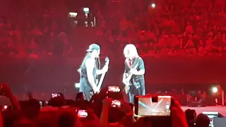 Metallica's Kirk and Robert jaming Radar love  Ziggodome 6 september 2017