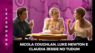 Nicola Coughlan, Luke Newton e Claudia Jessie no tudum! | legendado PT/BR