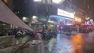 Pattaya Thailand 🇹🇭  Lk Metro midnight. cannot get home