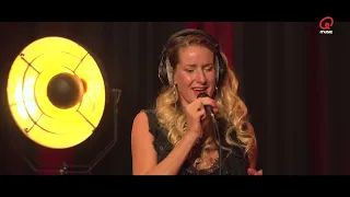 BANG BANG - RUBIAMORENA [ LIVE @QmusicNL  ]