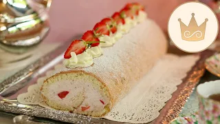 🍓GRUNDREZEPT! 🍓 KLASSISCHE BISKUITROLLE MIT ERDBEER-SAHNE BACKEN! 🍓 REZEPT VON SUGARPRINCESS 🍓