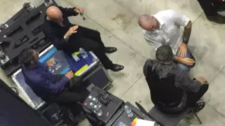 20160713 - Bruce Springsteen - Paris - Gary and Roy backstage during Thunder Road