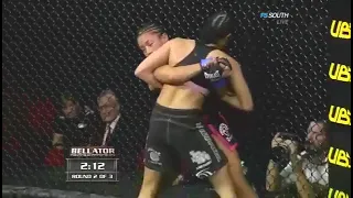 Jessica Penne Vs. Zoila Frausto (19/08/2010)