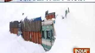 Truck driver, cleaner trapped under snow in Kashmir rescued