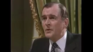 The BBC cannot give in to government pressure (Yes Minister)