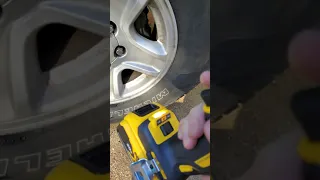 Dewalt DCF894 1/2" Impact Wrench Lug Nut Test