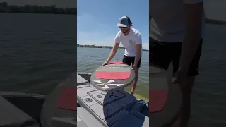 Here's how to do a shove-it while wakesurfing #shorts