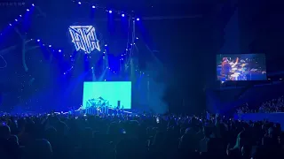 Hilltop Hoods - Live - Intro and Leave Me Lonely - Perth RAC Arena 17/9/2022