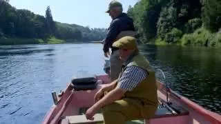 Salmon fishing on the River Tay at Cargill