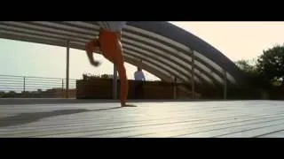 Vincent Cassel performs Capoeira on the top