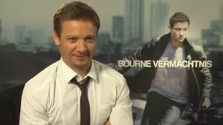 Jeremy Renner: "99 percent of the stunts I made myself".