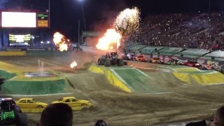 Monster Jam World Finals XVIII 18 racing encore 3/24/17