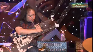 amazing guitar - chit san maung